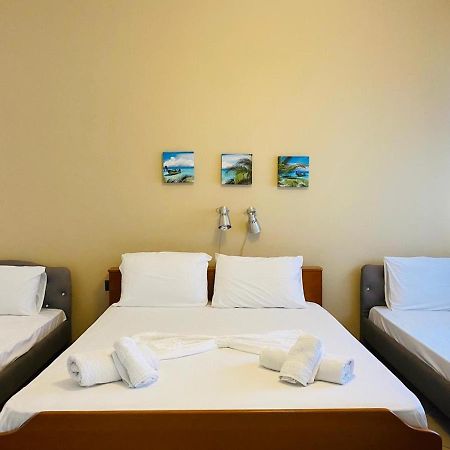 Hercules House Hotel Sarandë Eksteriør billede