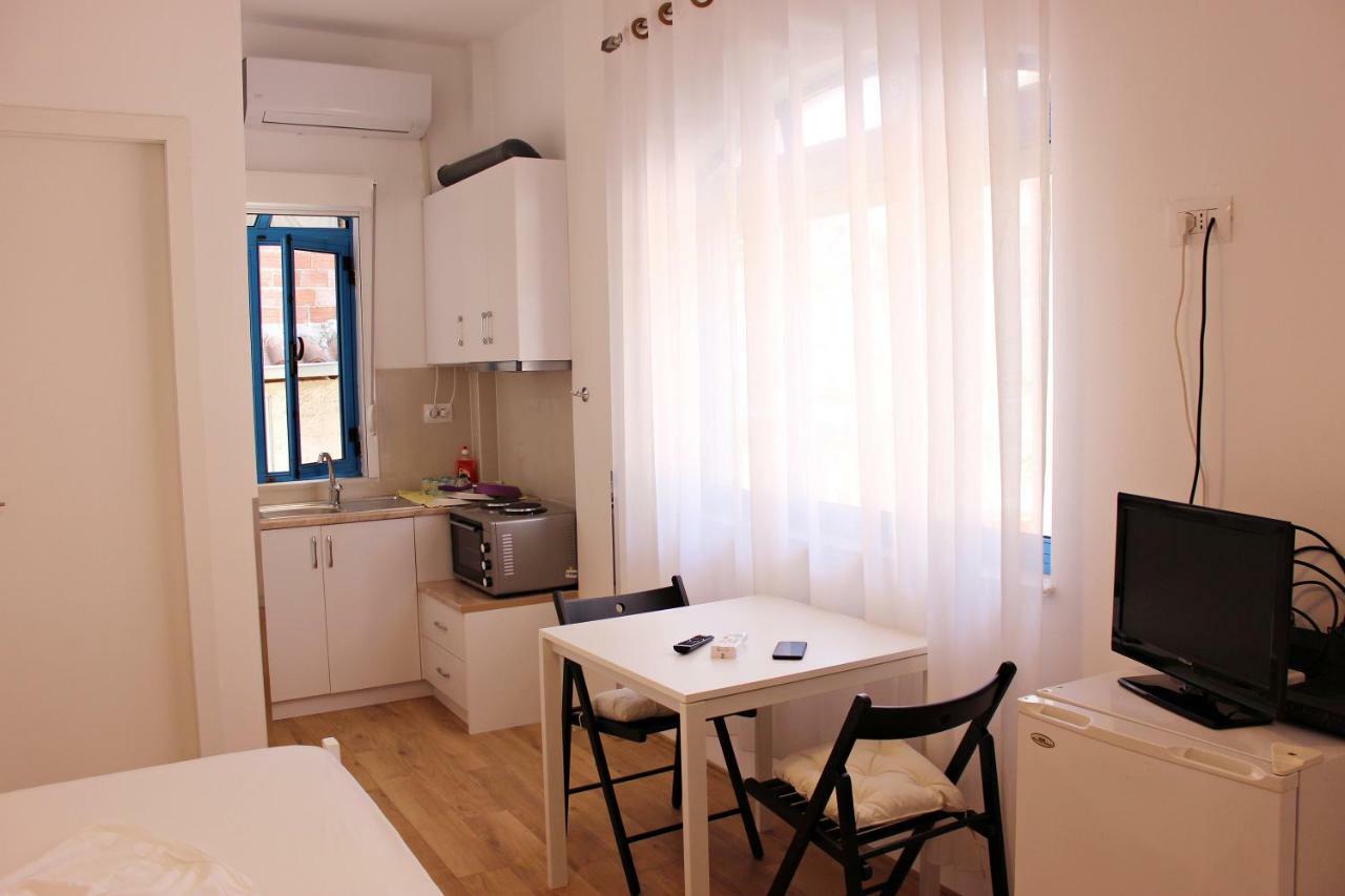 Hercules House Hotel Sarandë Eksteriør billede